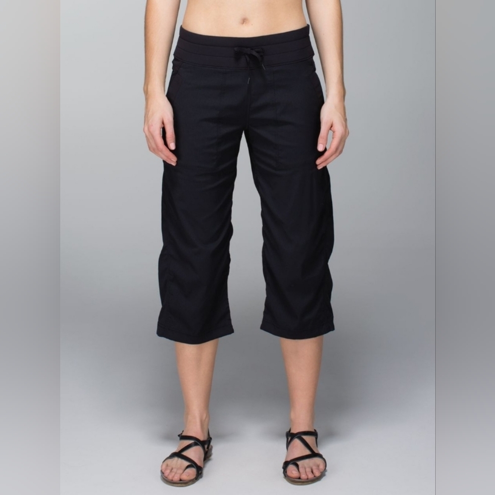 Lululemon Dance Studio Cropped Jogger Pant LIKE NEW size 2 - Picture 4 of 13